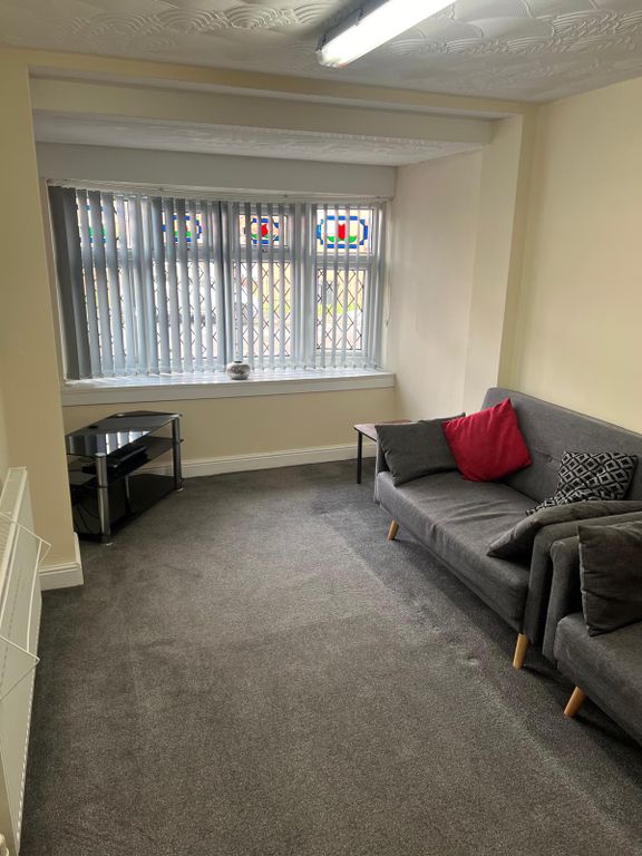 Property photo 2 of 24