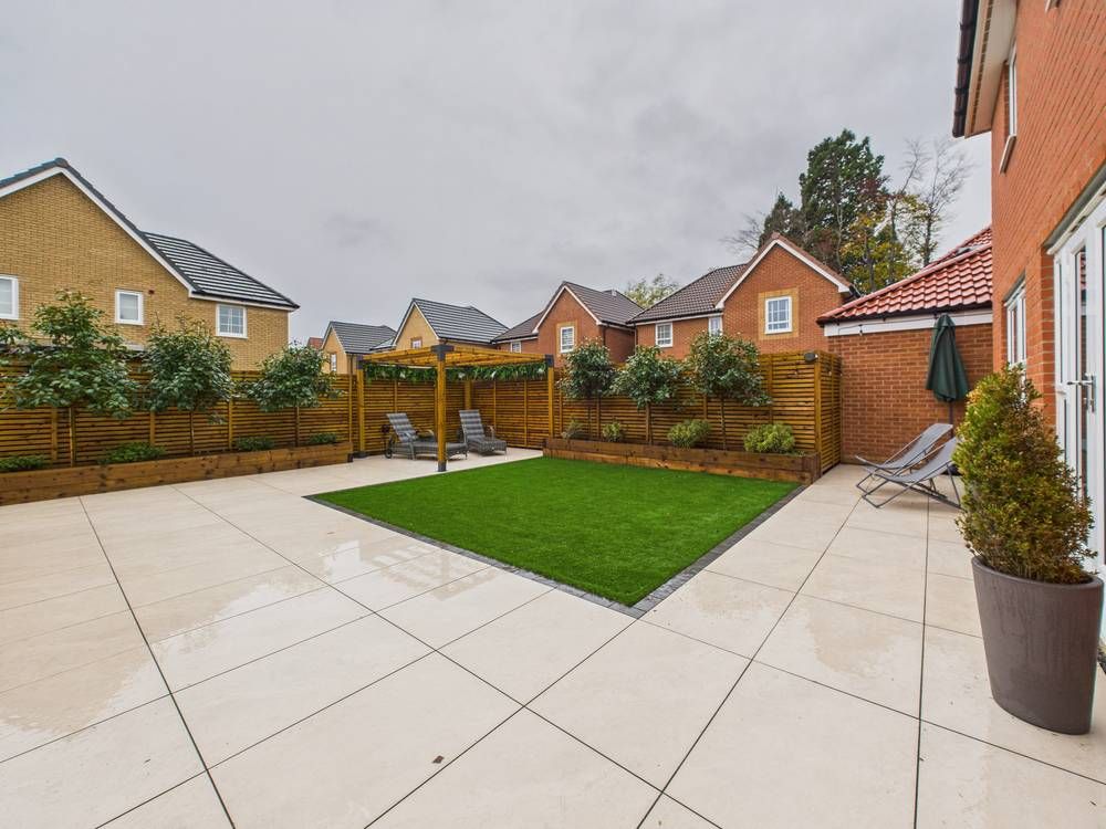 Property photo 3 of 20