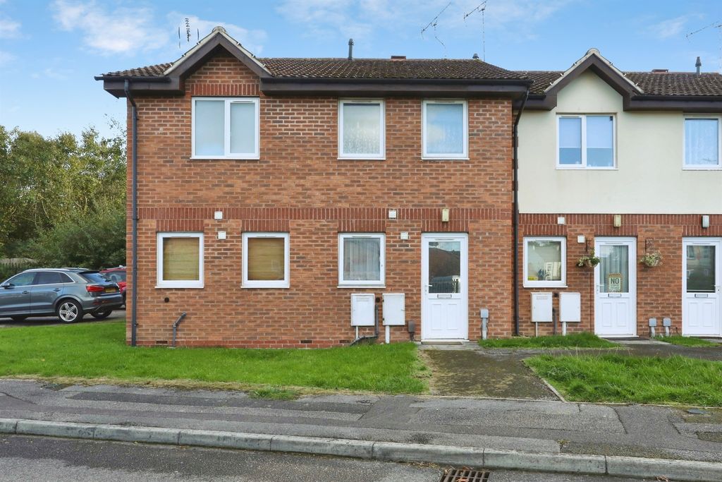 Property photo 1 of 8