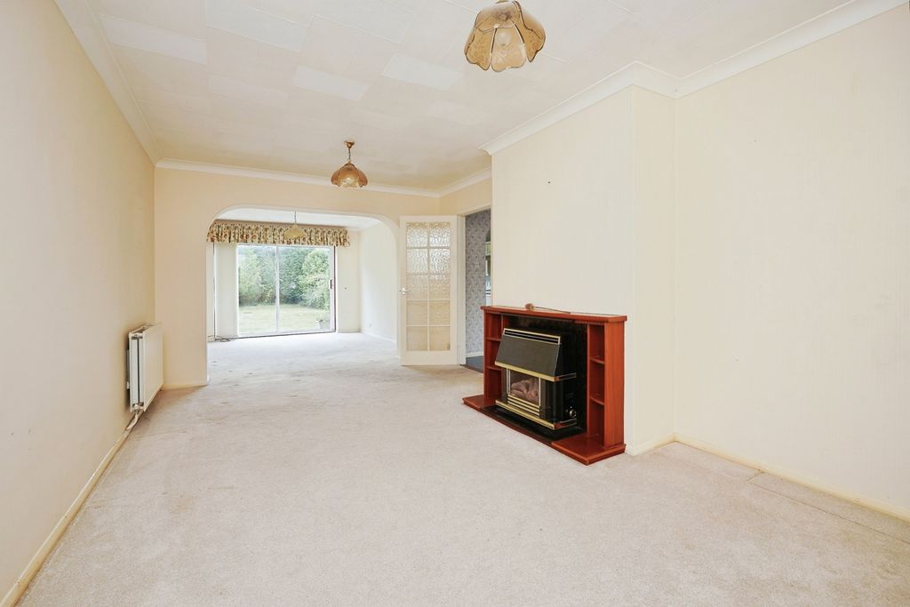 Property photo 2 of 12 Pbox-Img.Jpg