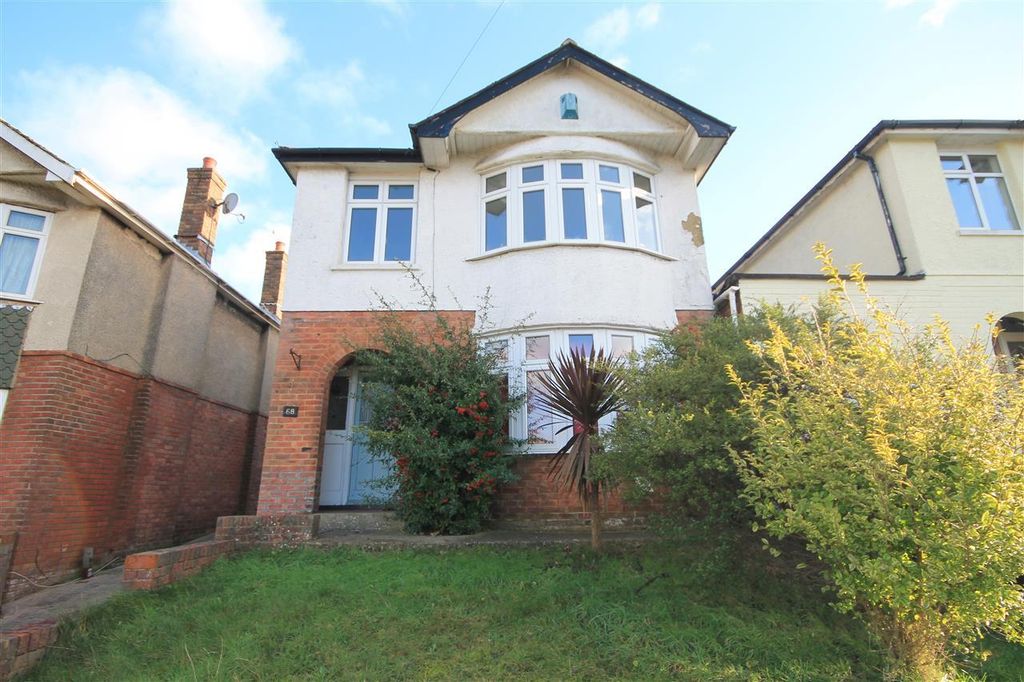 Property photo 1 of 8