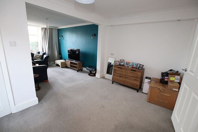 Property photo 3 of 13 Dining Area