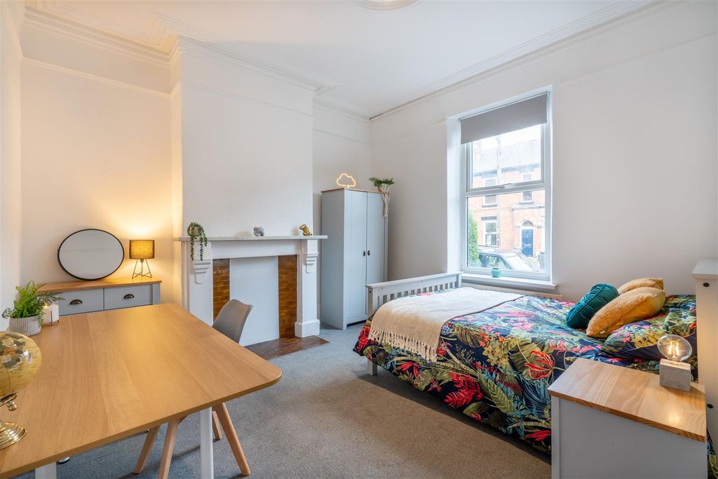 Property photo 1 of 7 _Ajh1241-Hdr.Jpg