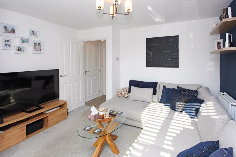 Property photo 3 of 19 Photo 3