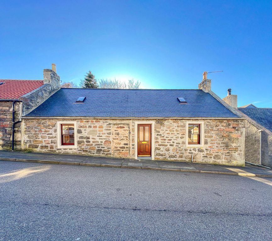 Property photo 2 of 33