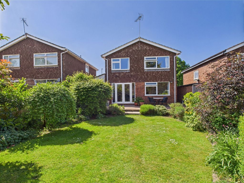 Property photo 3 of 25