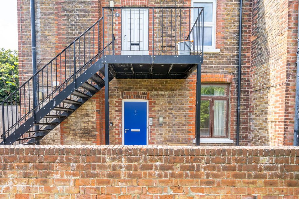 Additional image 10 of 1 bed flat for saleRichmond Avenue, Bognor Regis PO21