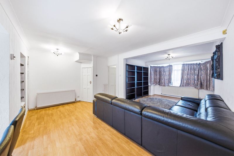 Property photo 3 of 18 Photo 8