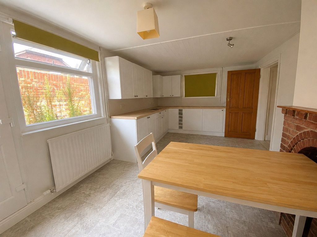 Property photo 3 of 8 Picture No. 09