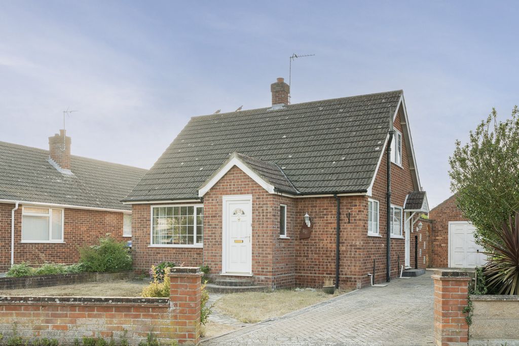 Property photo 1 of 15