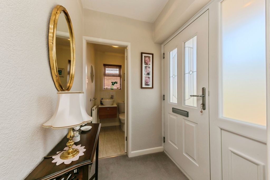 Property photo 2 of 18 Pbox-Img.Jpg