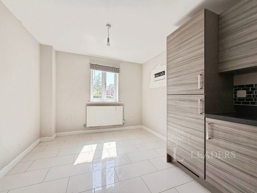 Property photo 3 of 12 Pbox-Img.Jpg
