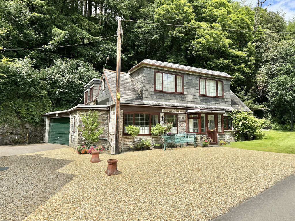 Property photo 2 of 28 Picture No. 58