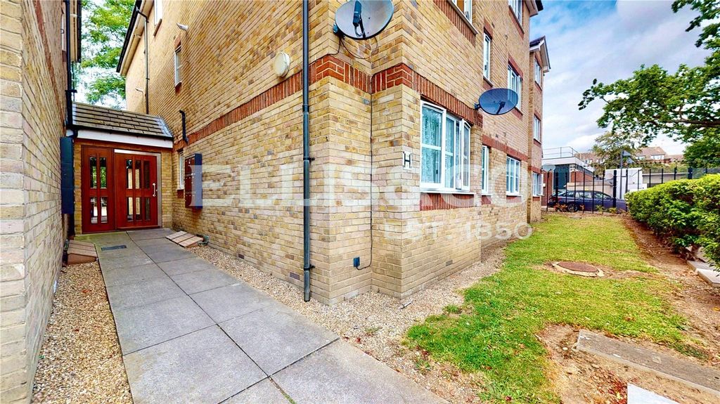 Property photo 3 of 8 Picture No. 09