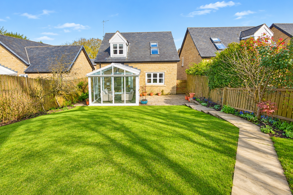 Property photo 2 of 17 d9B1B73E-919d-489c-B4F3-E01d4Cf56124