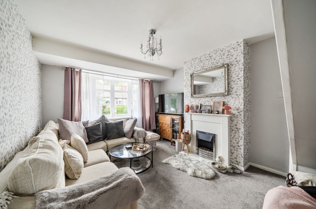 Property photo 2 of 19 1498224-13-6A6762...