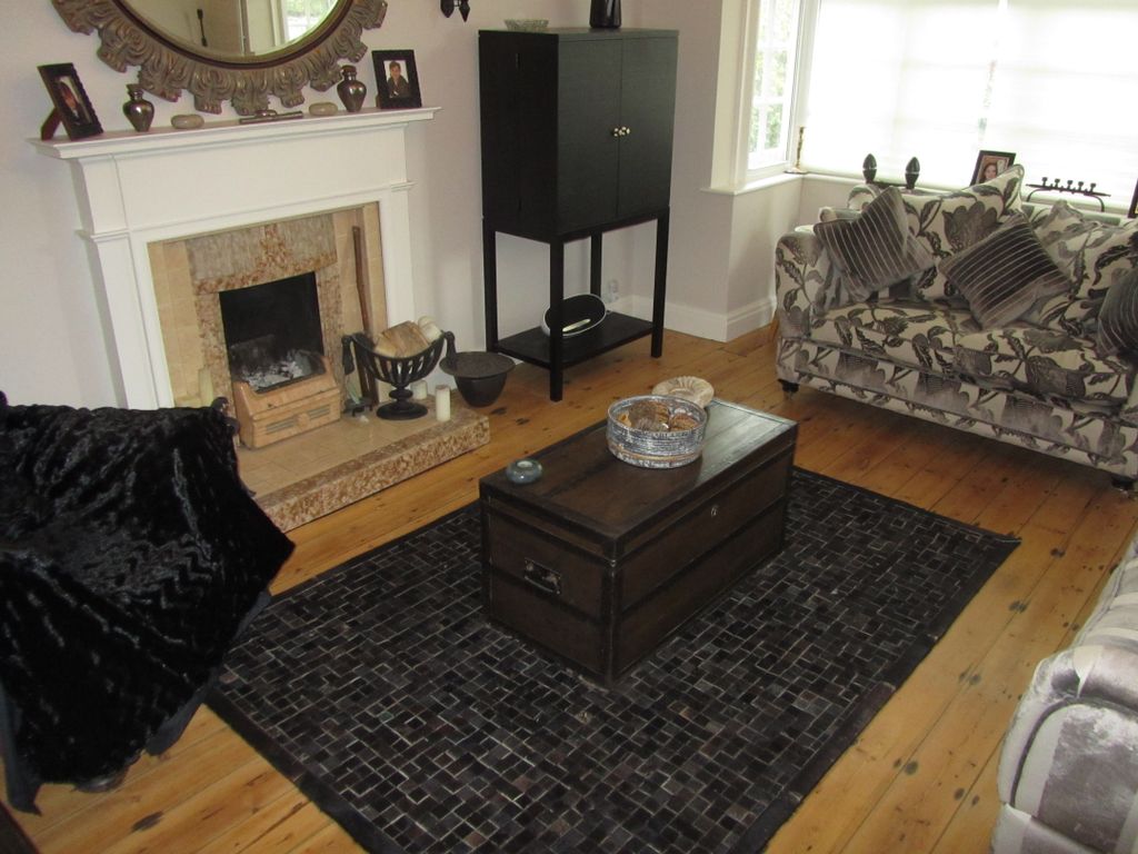 Property photo 2 of 22