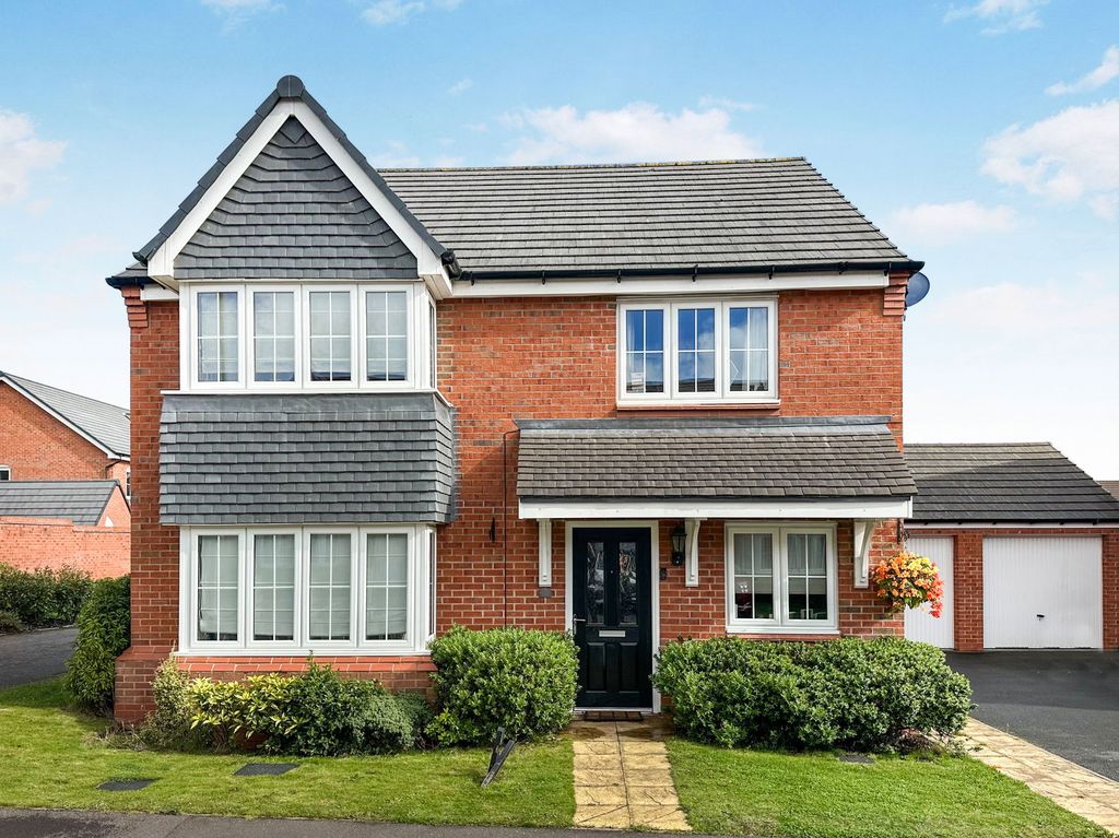 Property photo 1 of 34