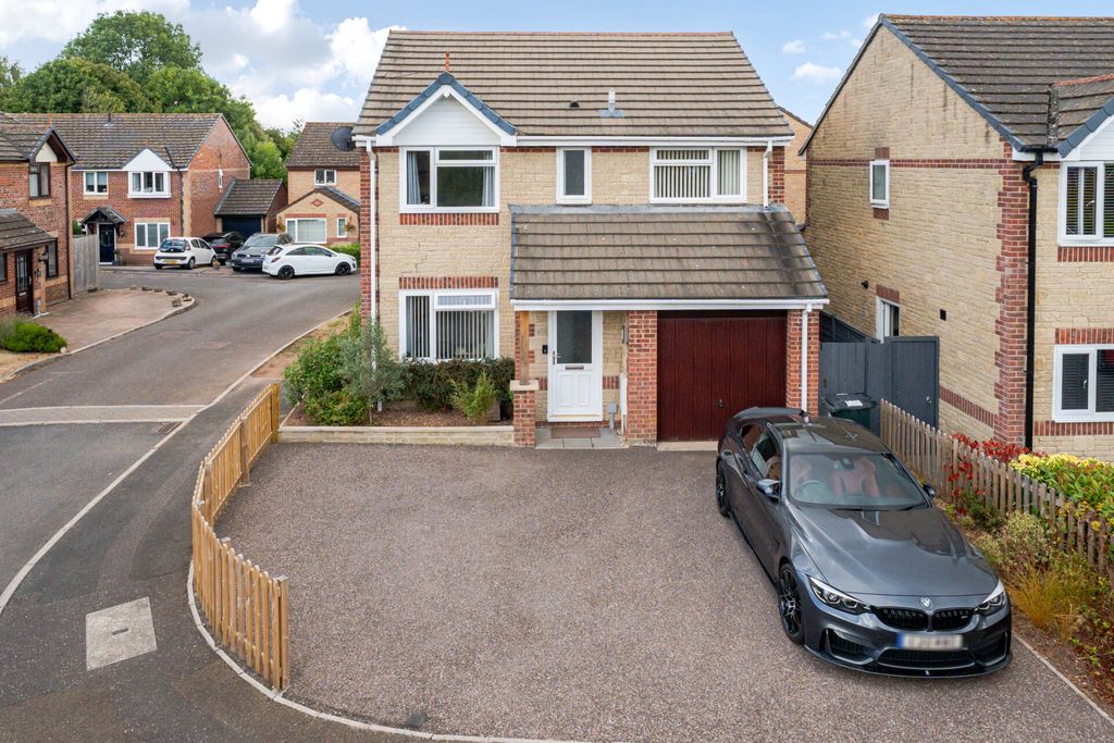 Property photo 1 of 21 1510902-1-1A0258A...