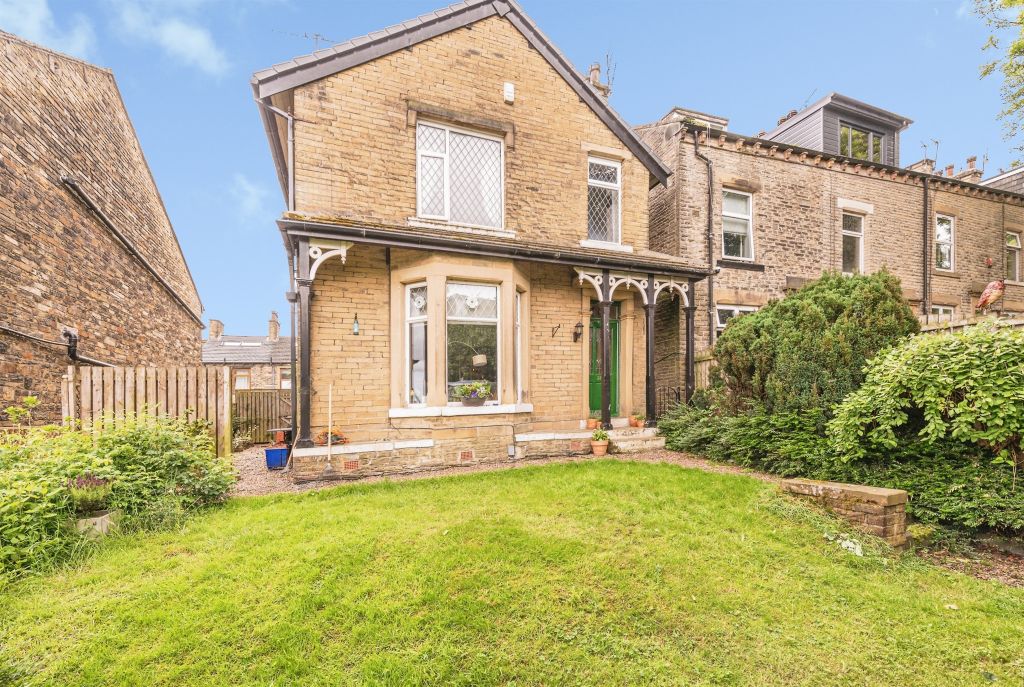 Property photo 1 of 19