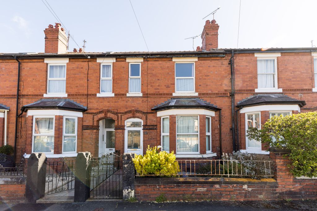 Property photo 1 of 18 Img_9459