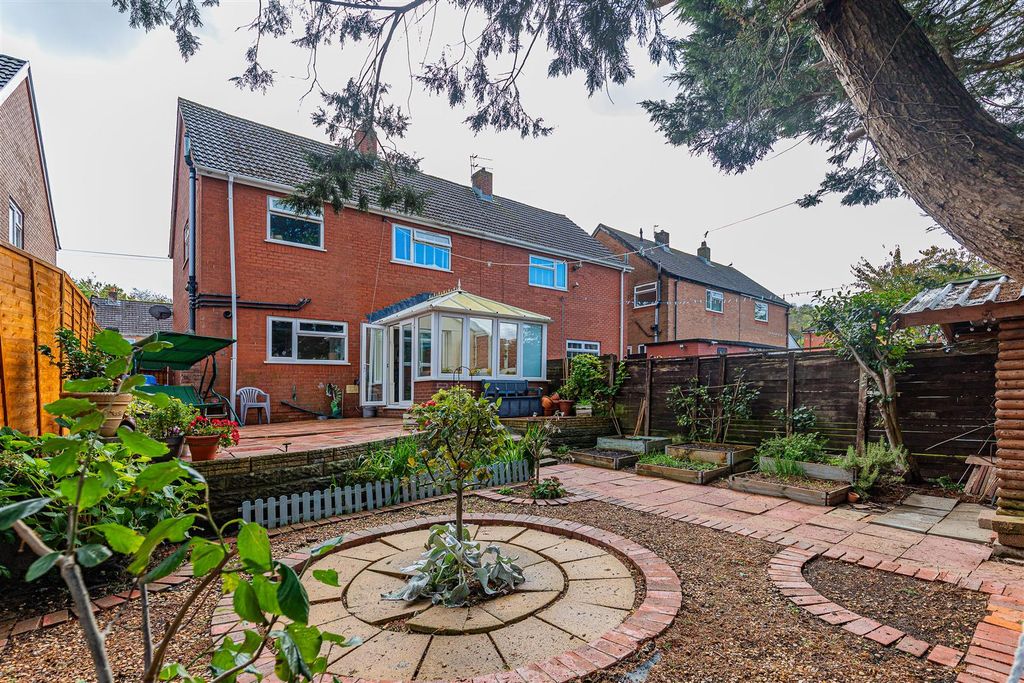 Property photo 1 of 16 124-23.Jpg