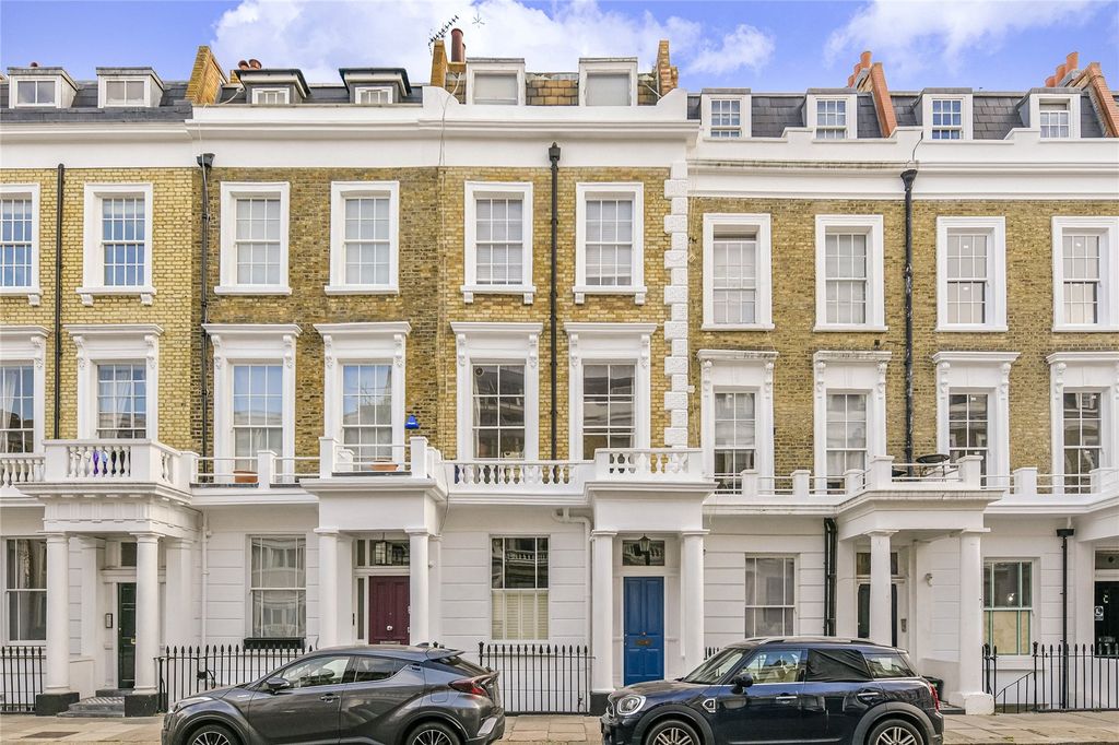 Property photo 1 of 9 Exterior