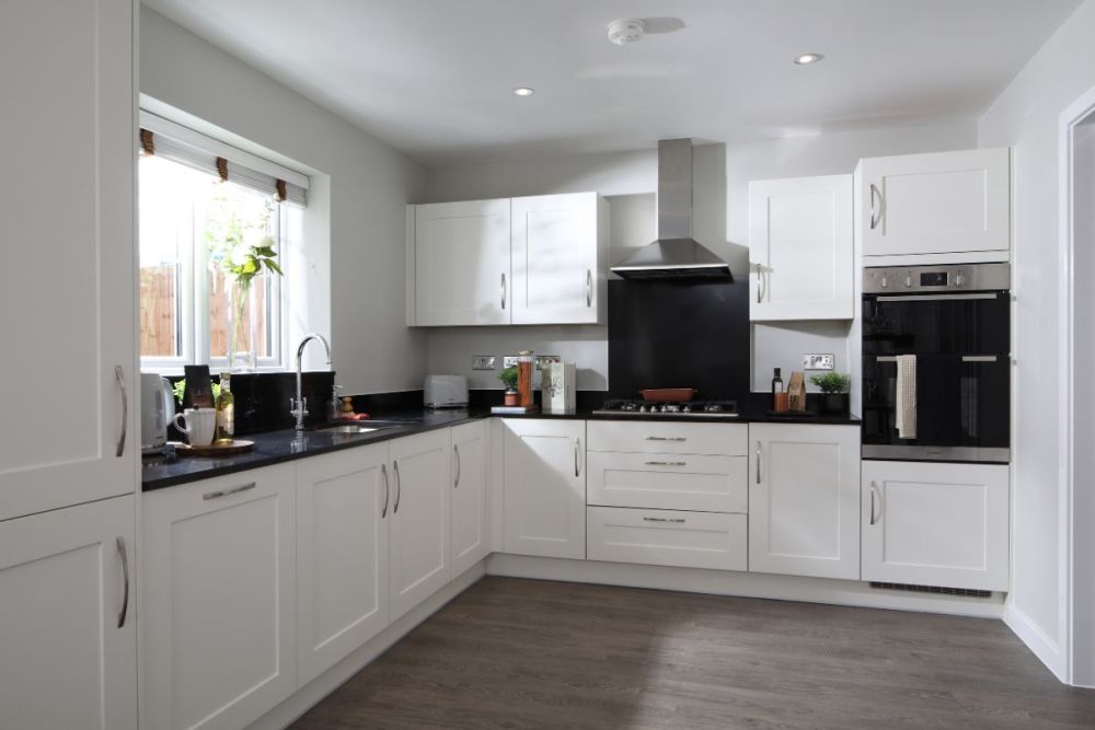 Property photo 2 of 9 The Salcombe Ludlow Green Kitchen