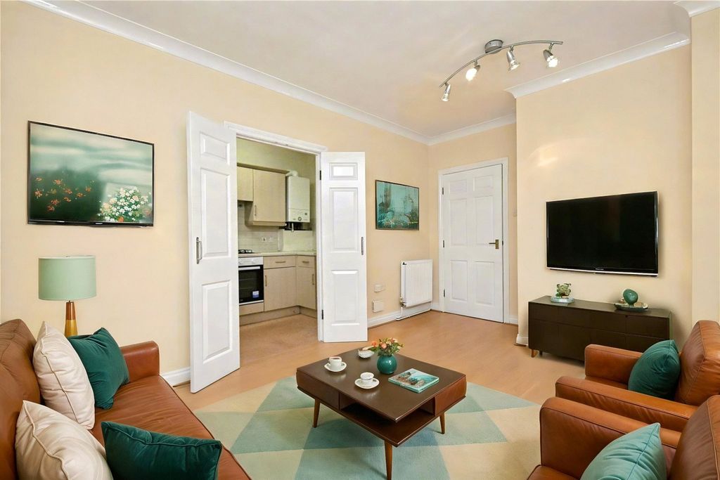 Property photo 2 of 18 Picture 2