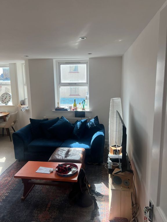 Property photo 1 of 4