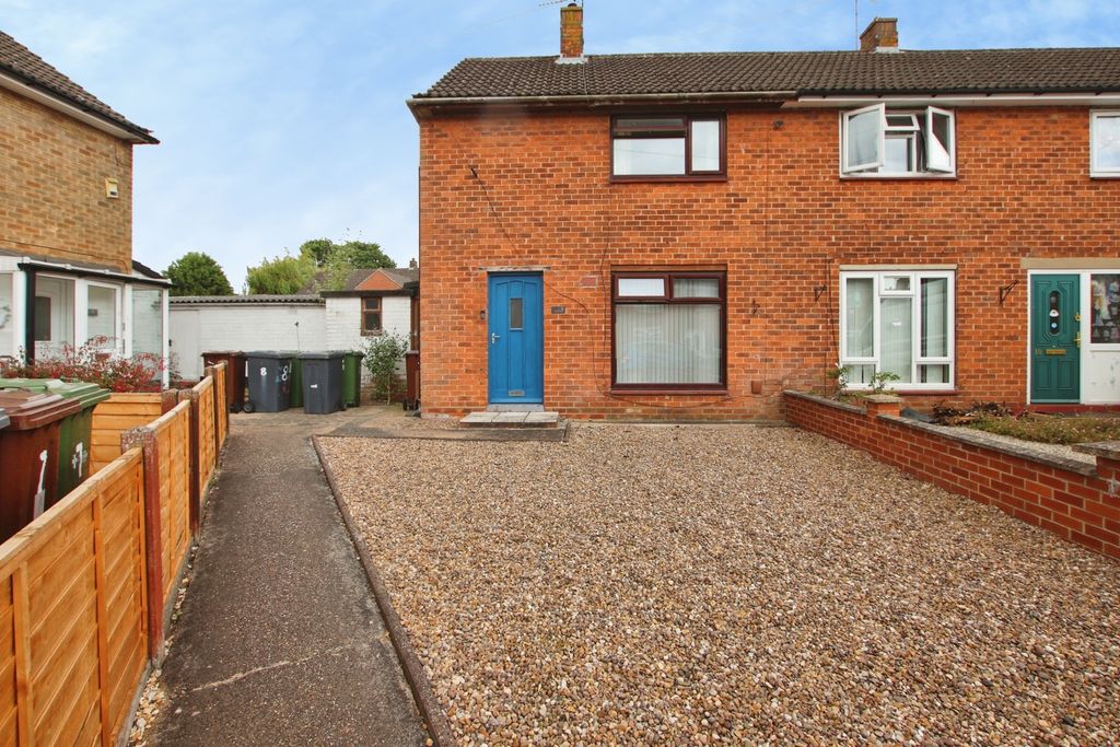 Property photo 1 of 20 5208041