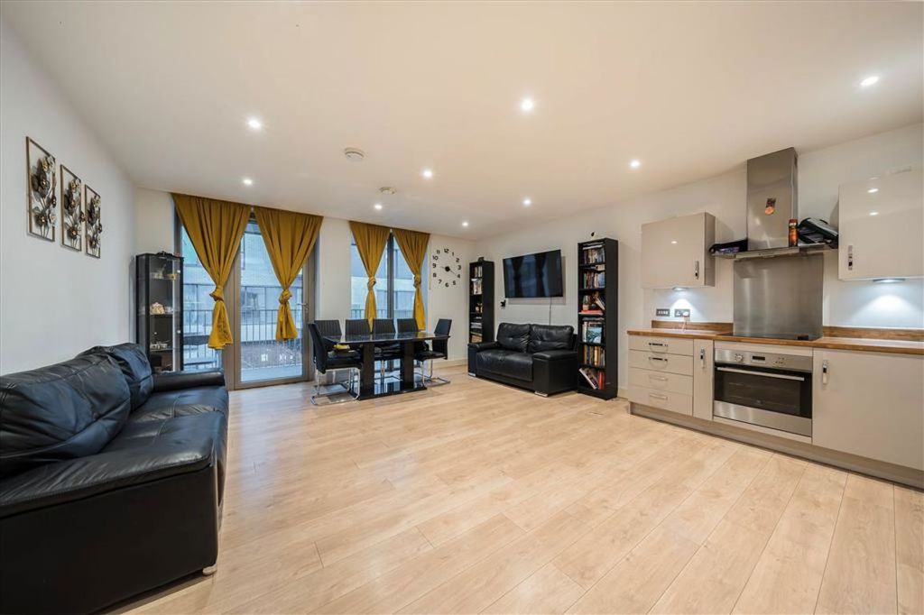 Property photo 3 of 7