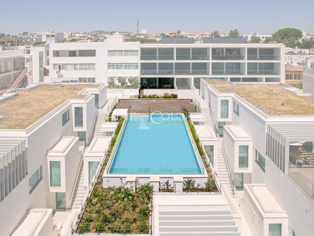 Property photo 1 of 30