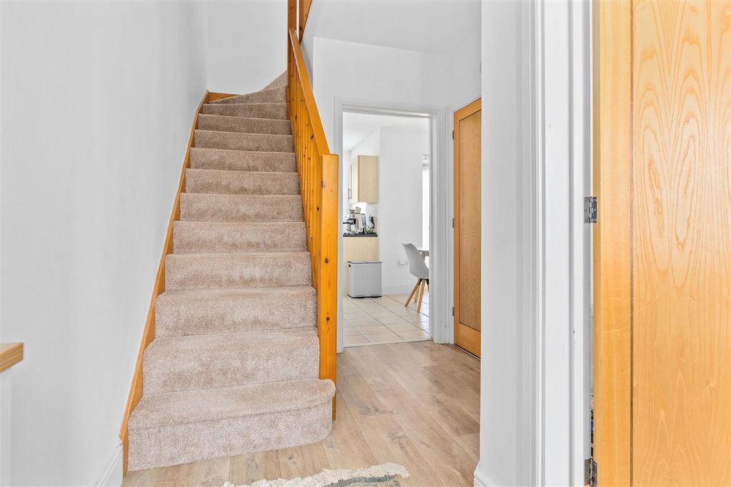 Property photo 3 of 15 Hallway