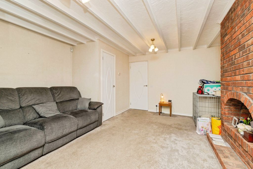 Property photo 2 of 14 Pbox-Img.Jpg