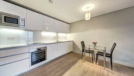 Property photo 2 of 7 A085i00000L94Xgaar_Myf170083_05.Jpg