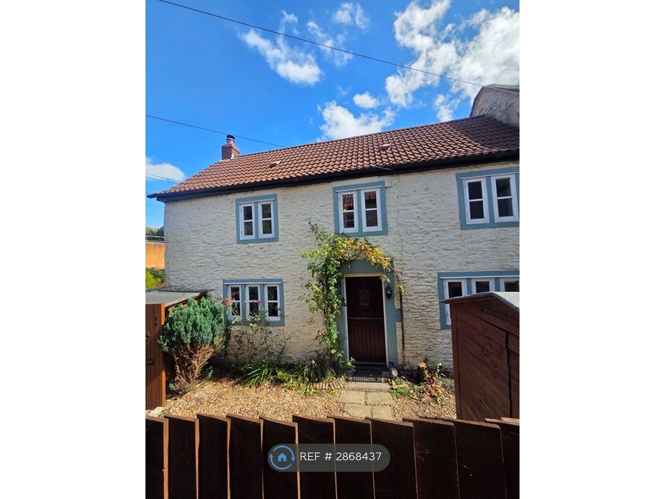 Property photo 1 of 32