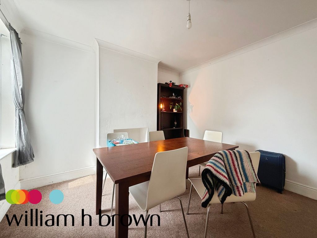 Property photo 3 of 8 Dining Room