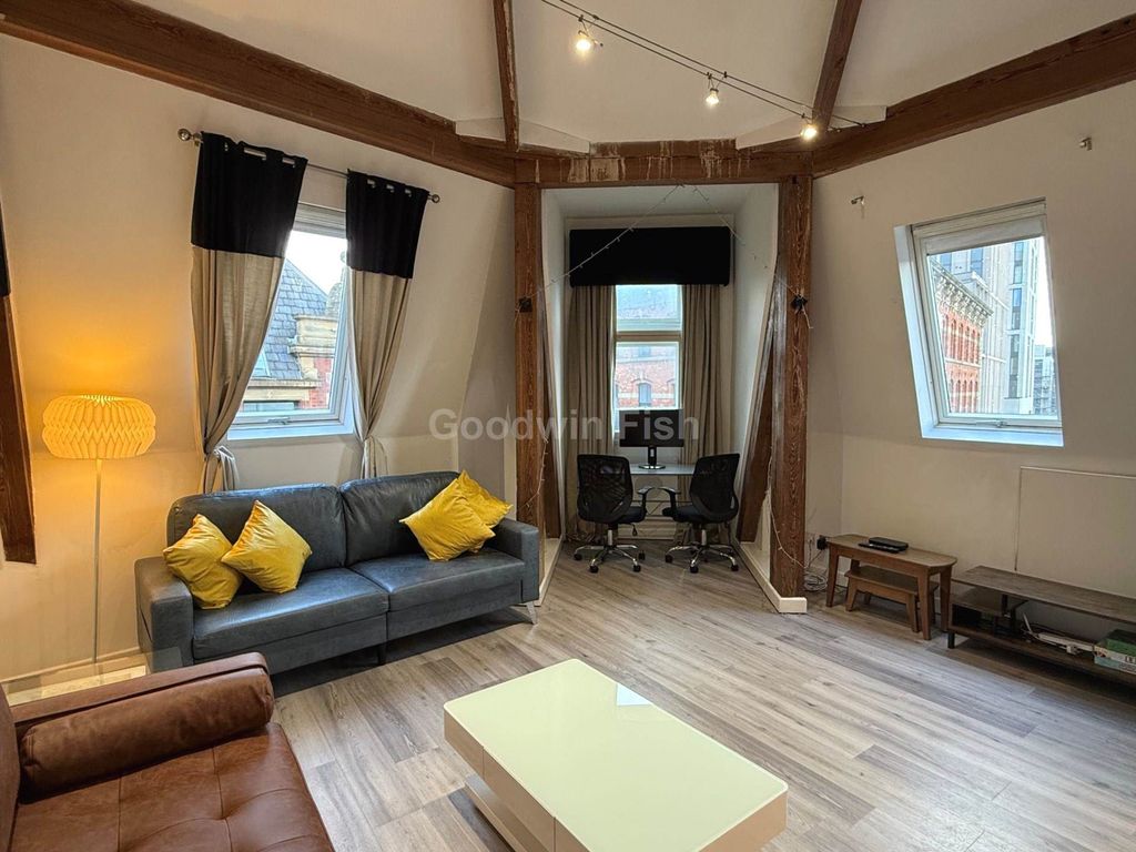 Property photo 3 of 20