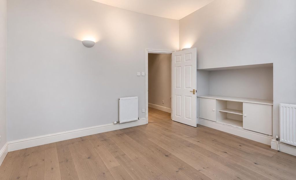 Property photo 1 of 7 1