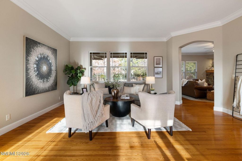 Property photo 1 of 30