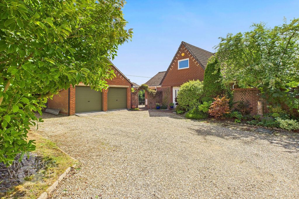 Property photo 1 of 30