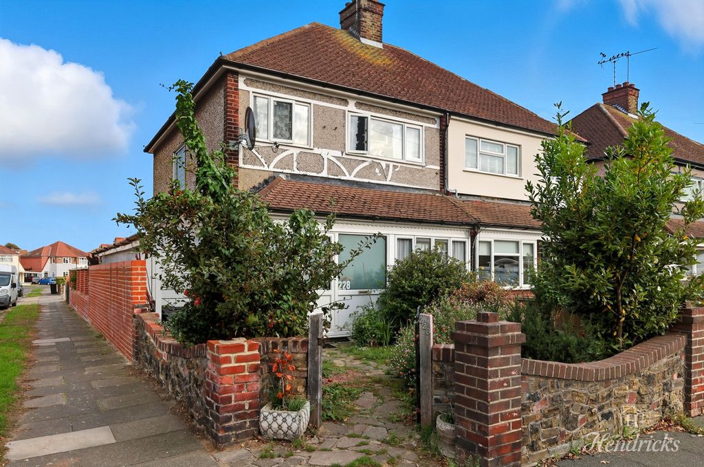 Property photo 1 of 26