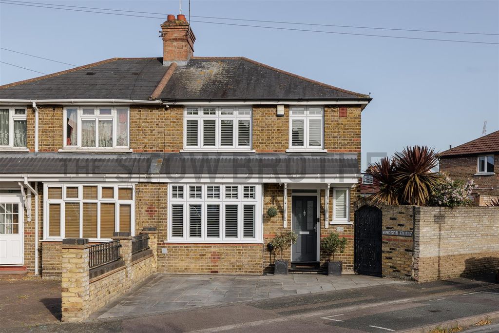 Property photo 1 of 30