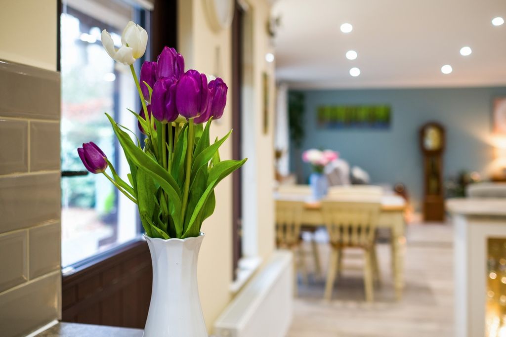 Property photo 2 of 24