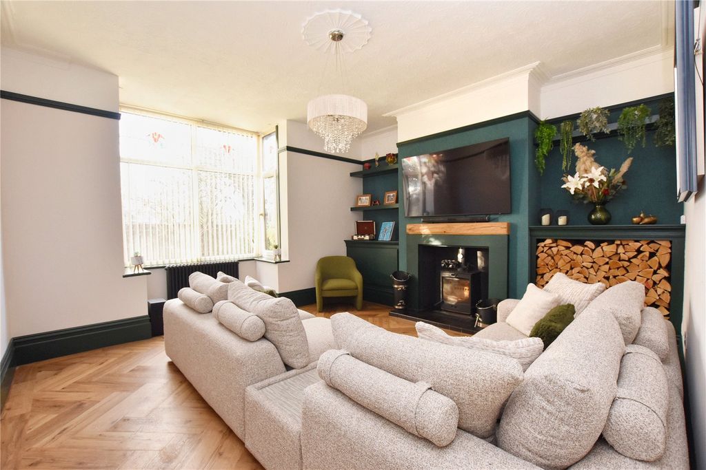 Property photo 3 of 27 Picture No. 61