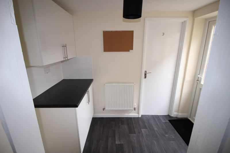 Property photo 3 of 5 Photo 2