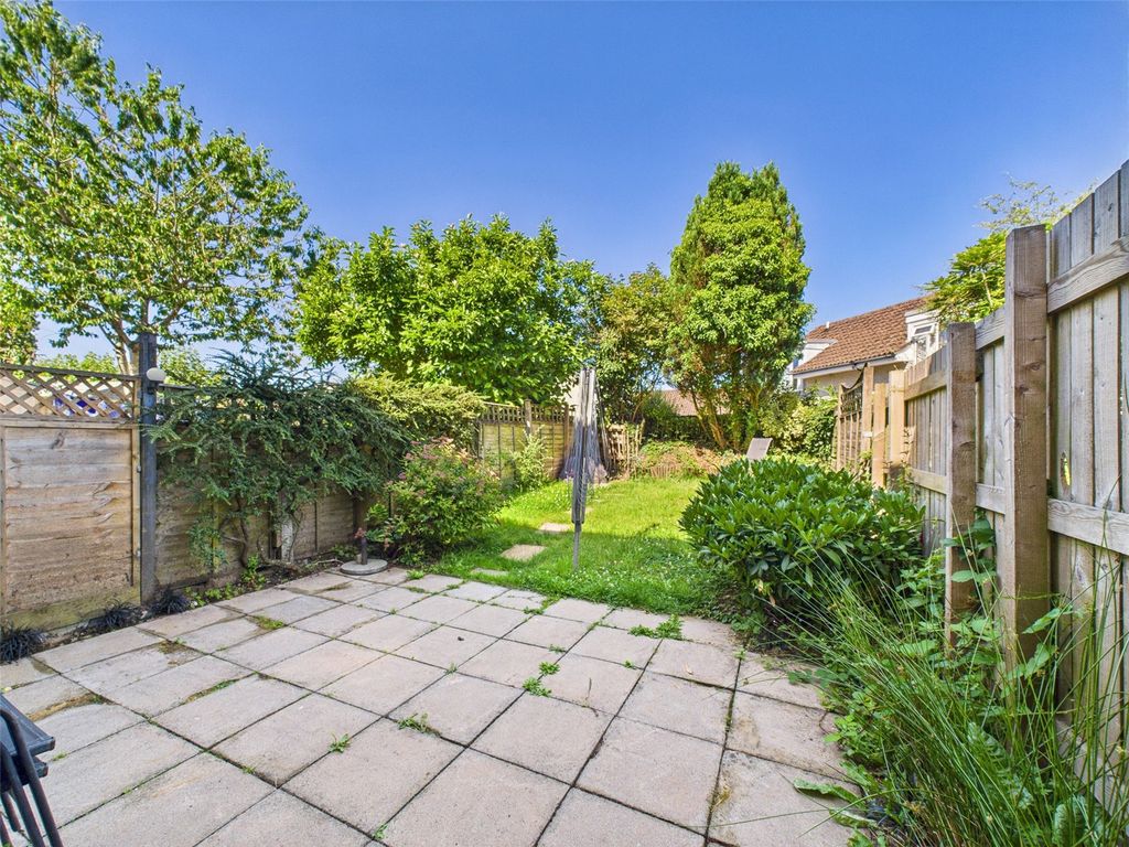 Property photo 2 of 7 Picture No. 06