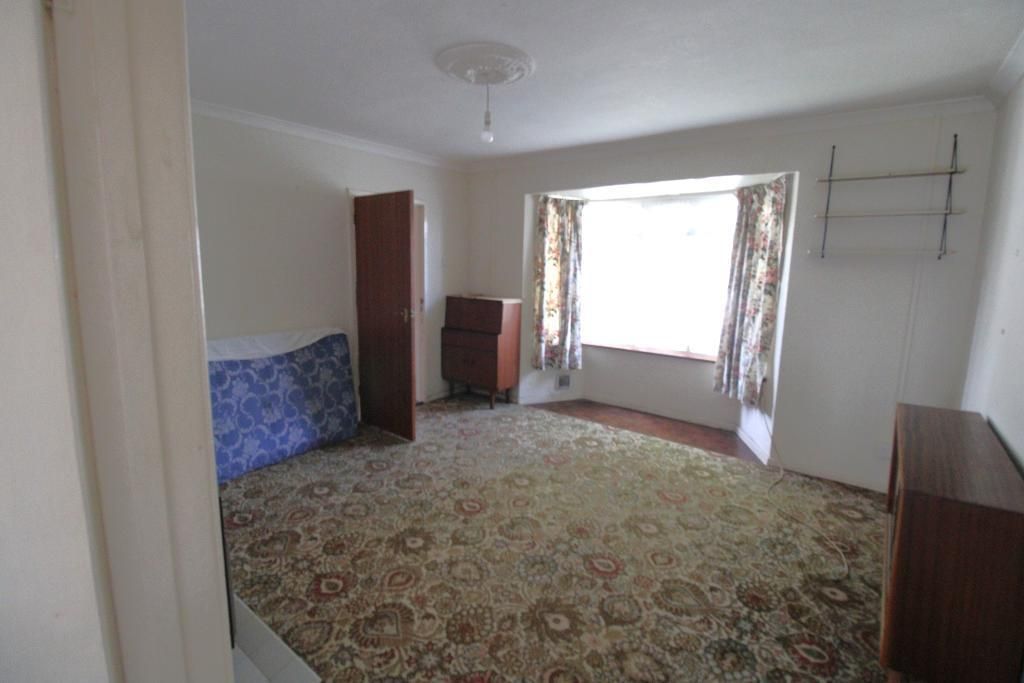 Property photo 2 of 10 1