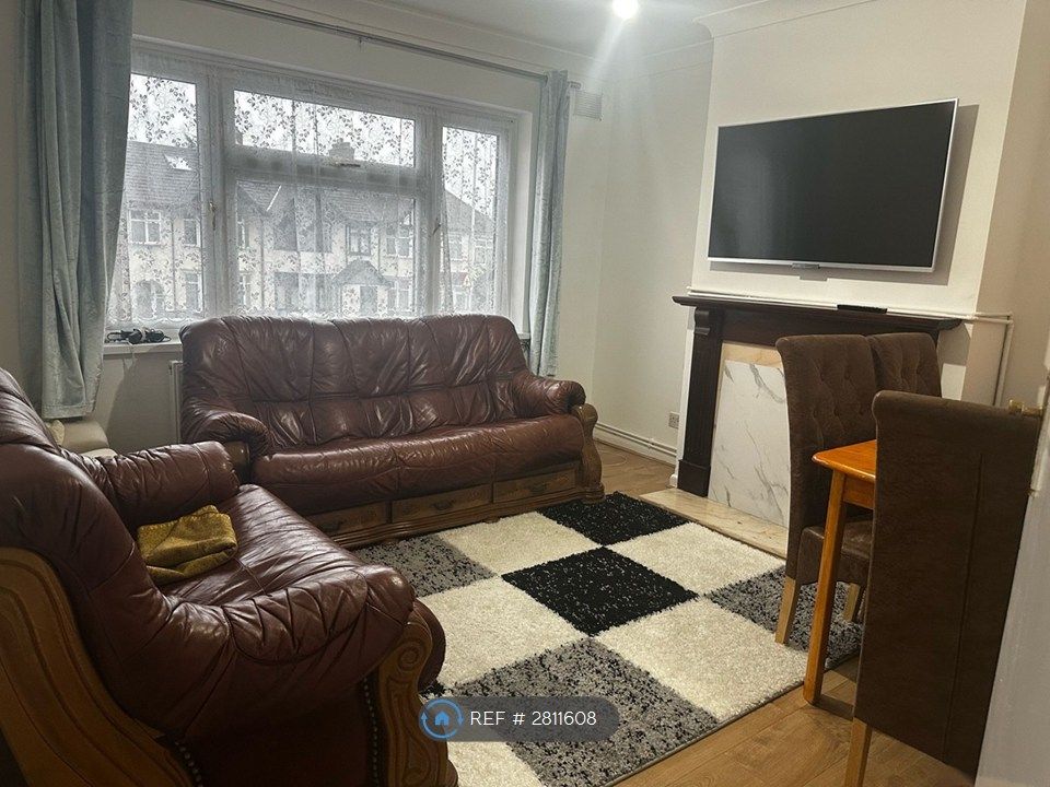 Property photo 1 of 4